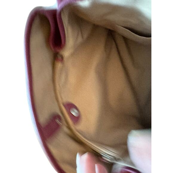 Coach F29362 Town Tote/ Purse Crossgrain Shoulder Bag – Mulberry /pink /red - Picture 11 of 13